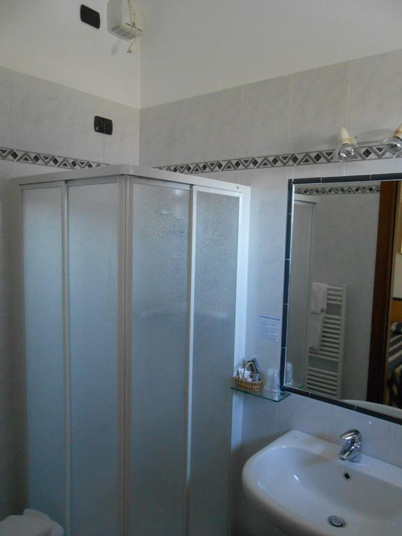 Albergo Villa Eva Costermano Extérieur photo