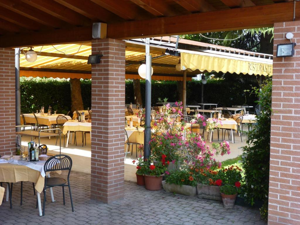 Albergo Villa Eva Costermano Extérieur photo