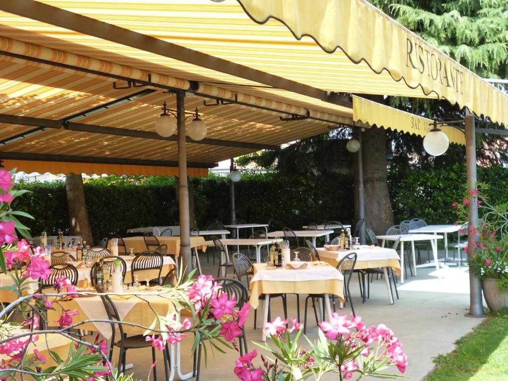 Albergo Villa Eva Costermano Extérieur photo